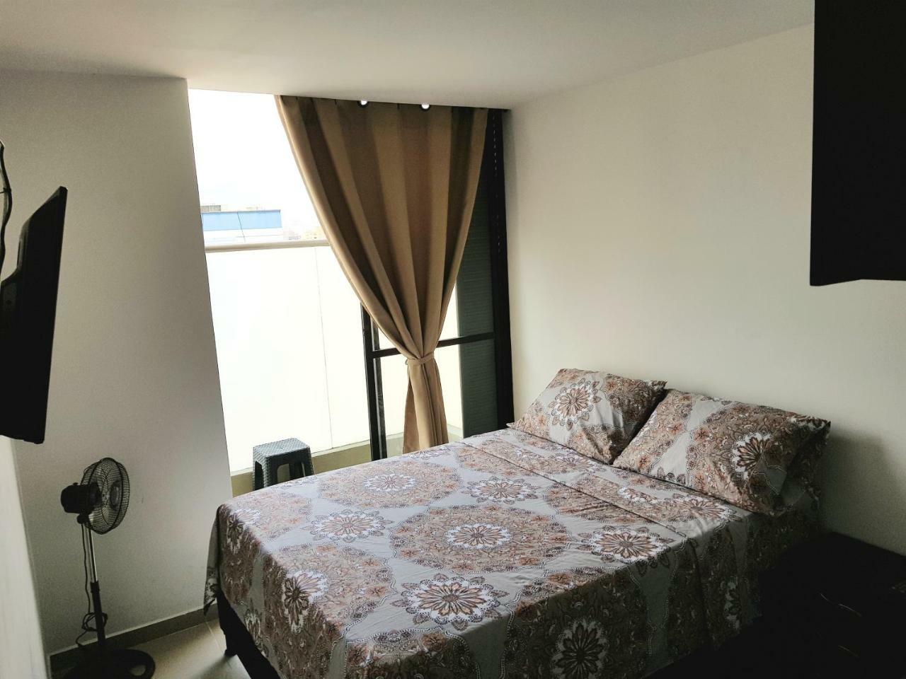 Apartasuites Medellin Los Molinos Exterior photo